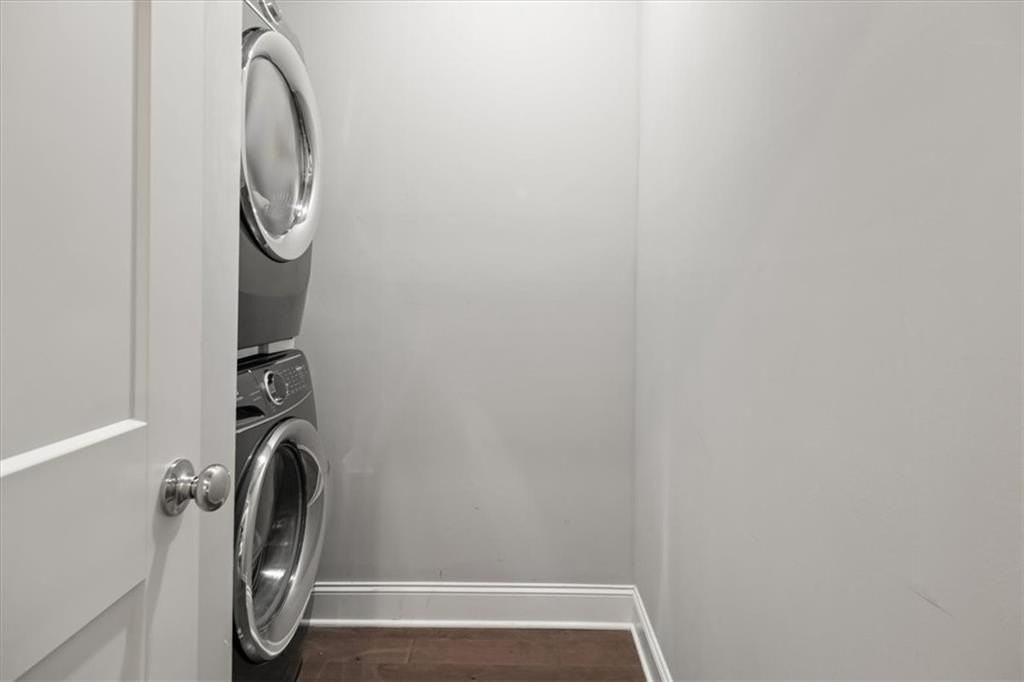 902 Emerson Ave Se #A - Photo 5 of 9