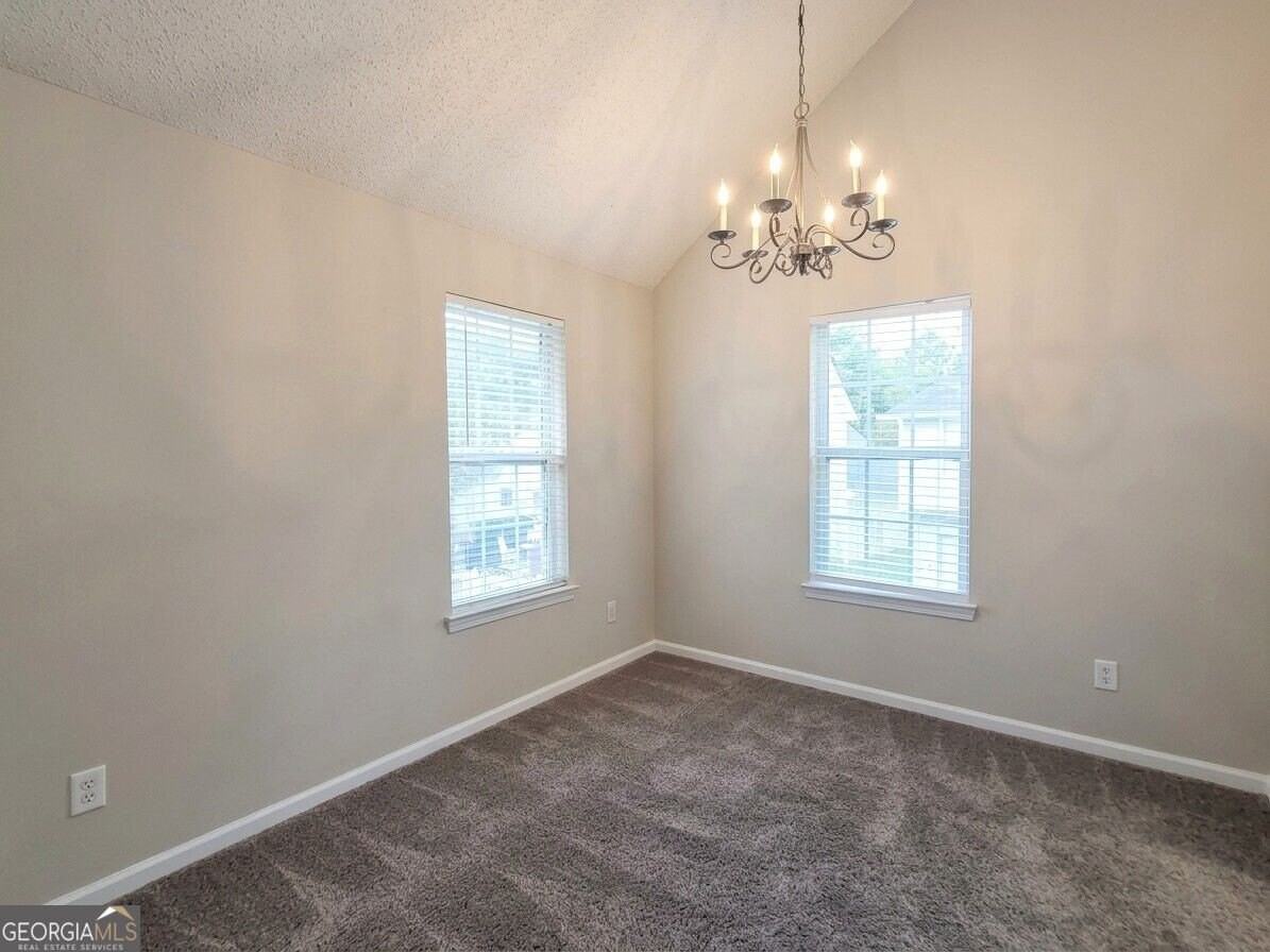 613 N Fairfield Dr - Photo 6 of 20