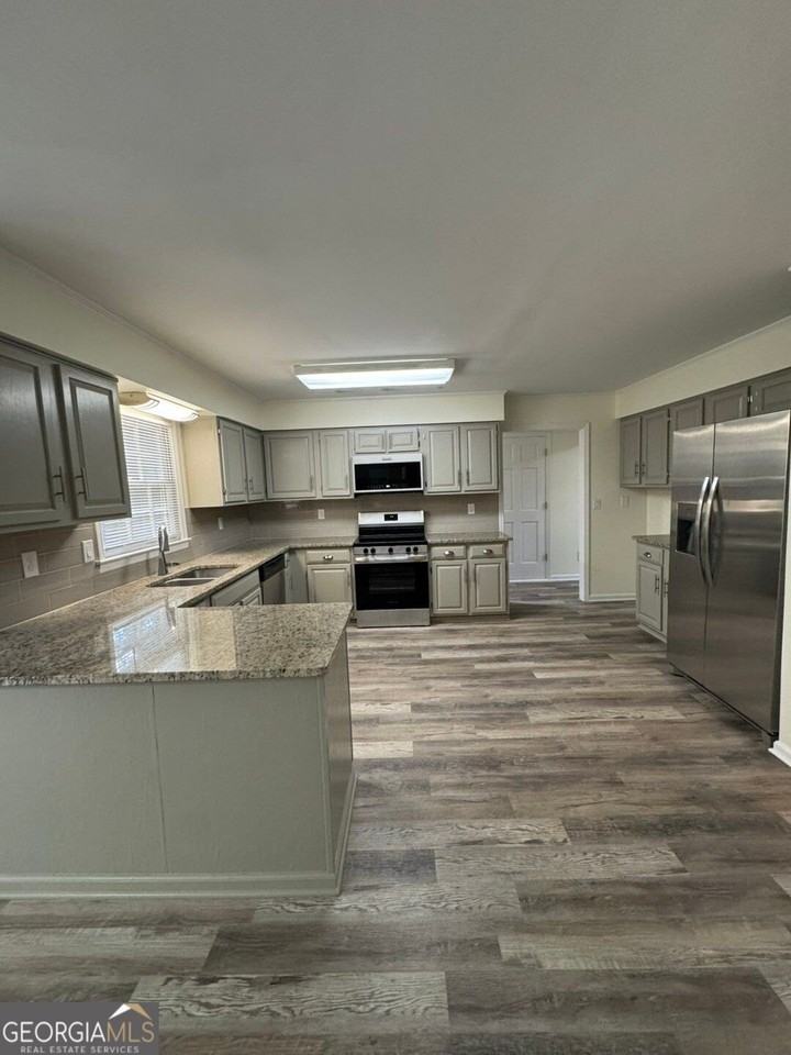 115 Heritage Way - Photo 2 of 17