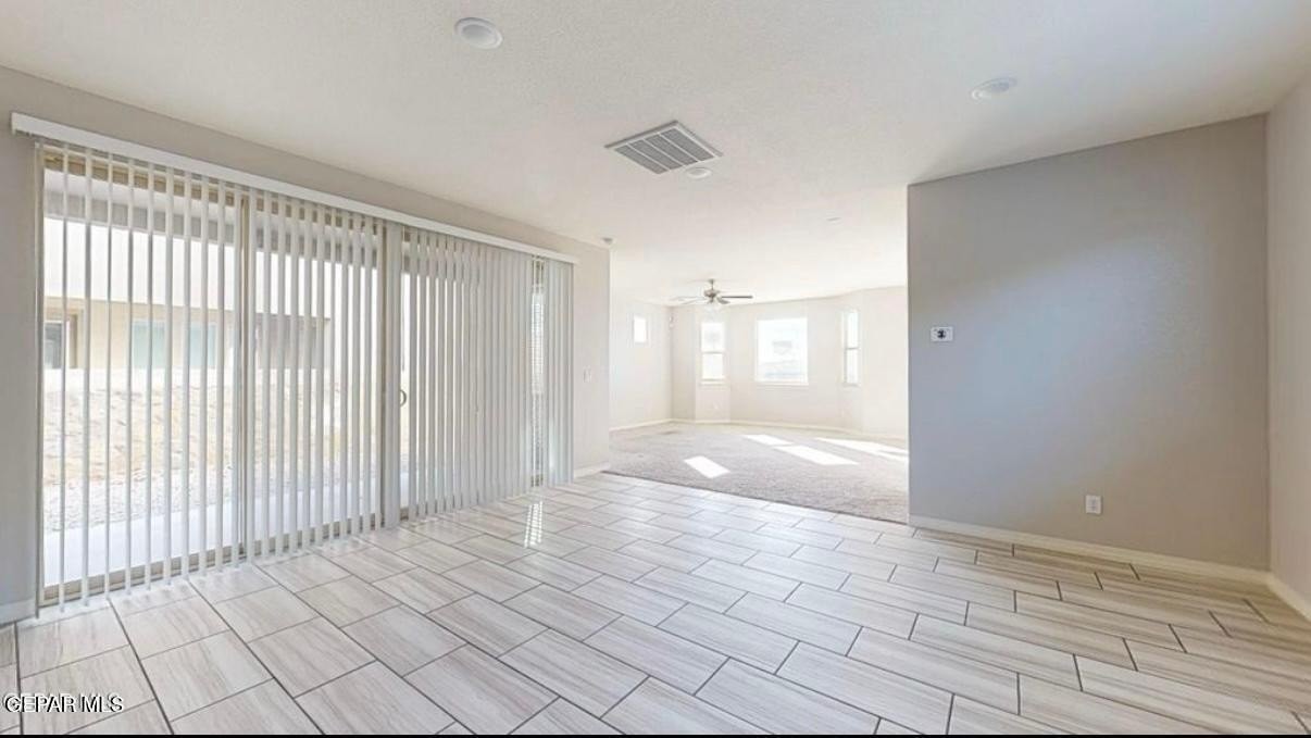 14925 Pebble Hills Blvd - Photo 6 of 21