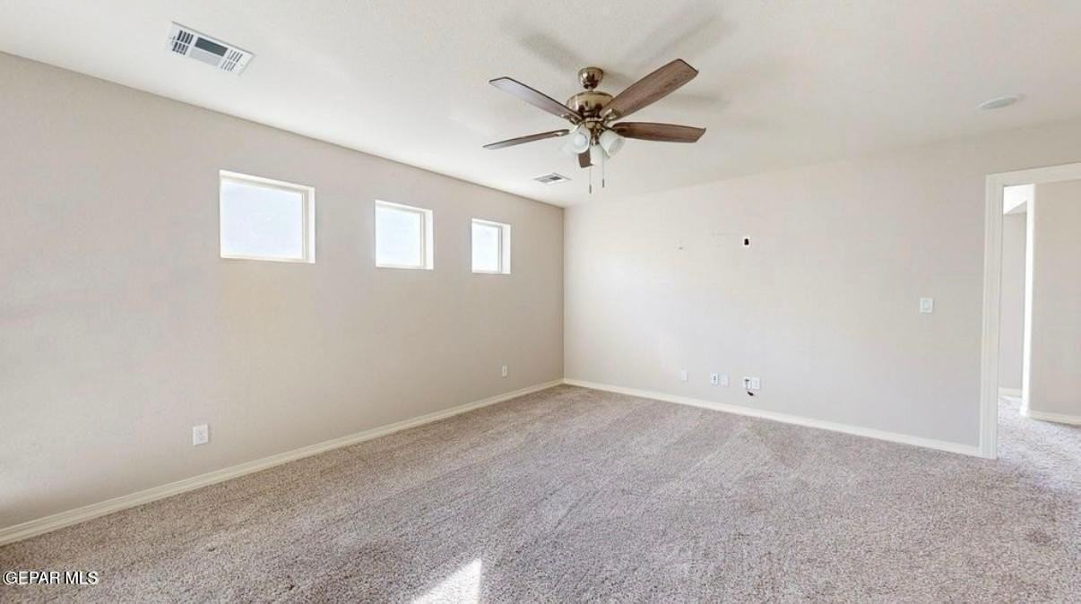 14925 Pebble Hills Blvd - Photo 7 of 21