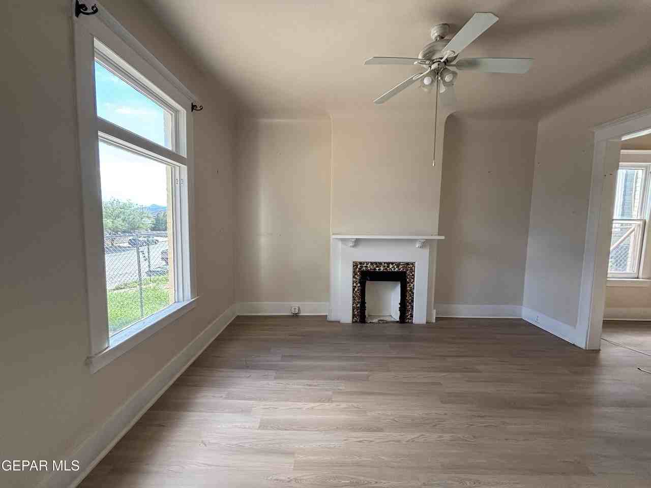 1931 Arizona Ave #A - Photo 3 of 12