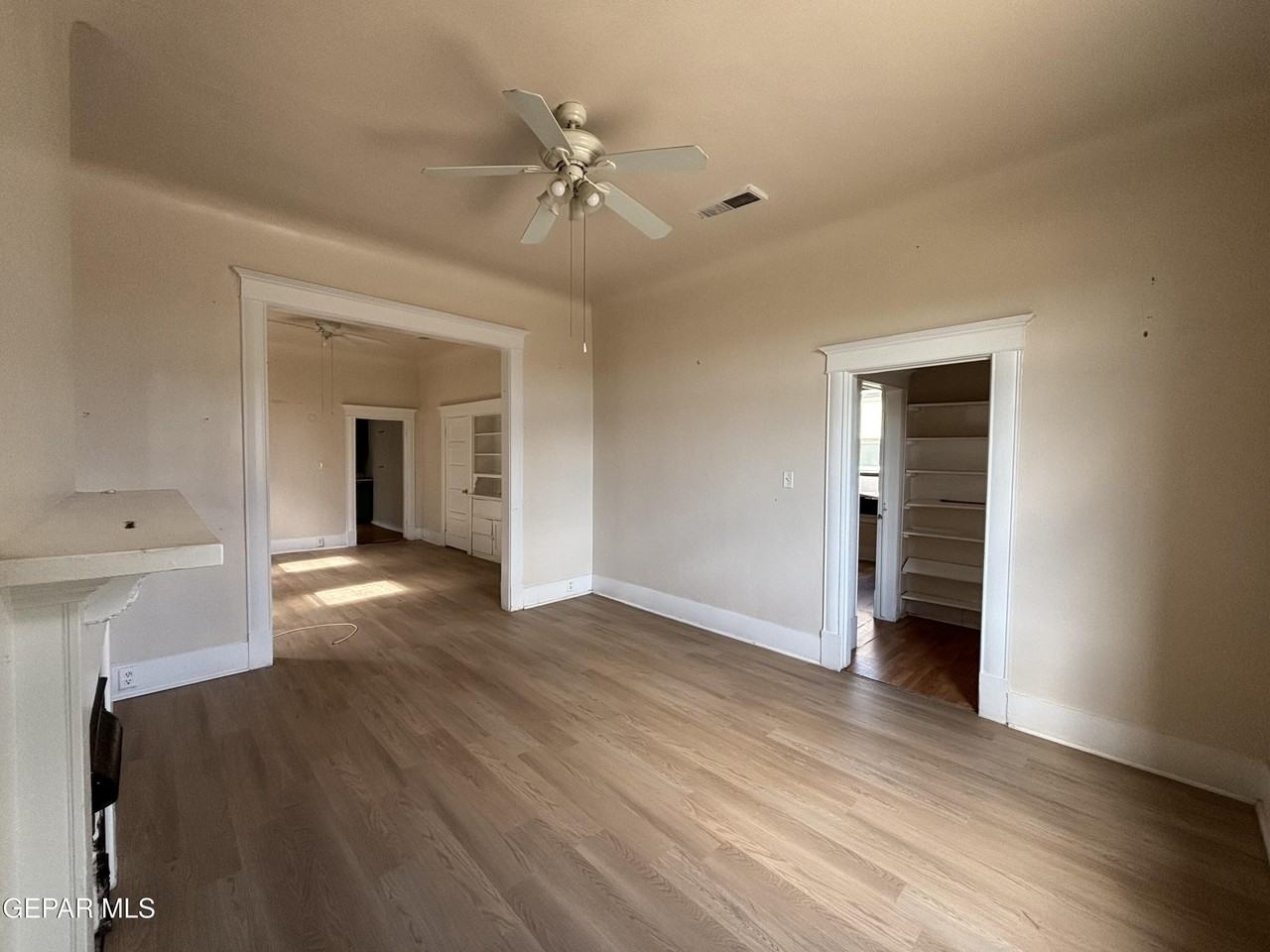 1931 Arizona Ave #A - Photo 4 of 12