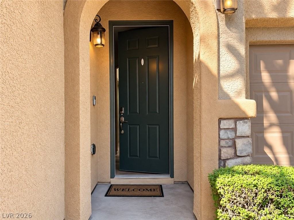 10433 Valaris Ct - Photo 3 of 30