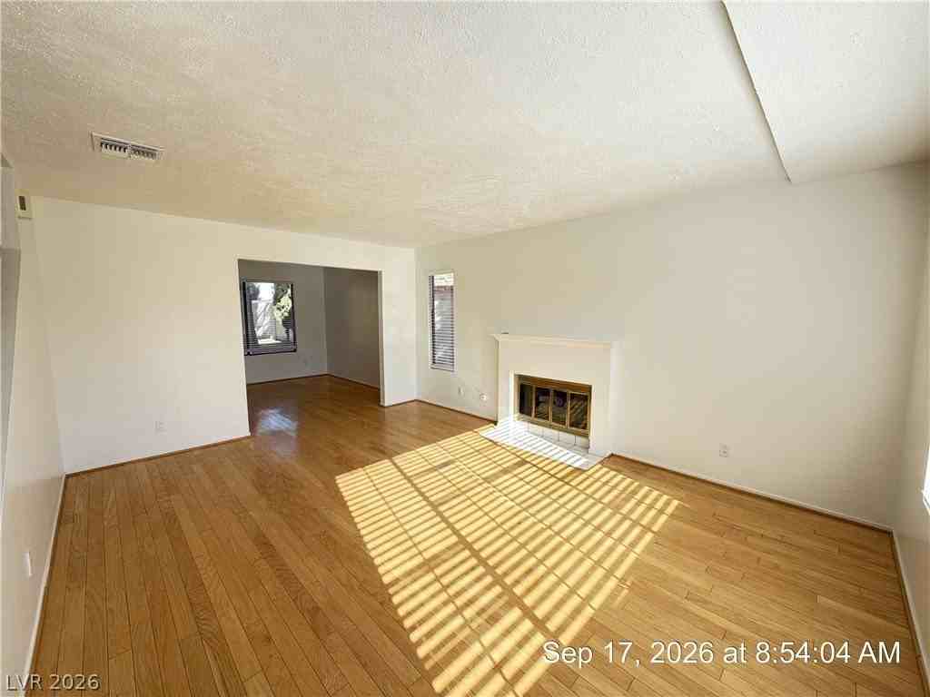 2817 Crystal Cove Dr - Photo 6 of 50