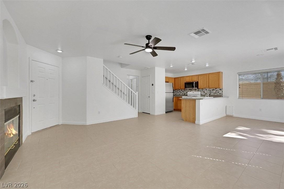 7152 Plushstone St - Photo 5 of 20