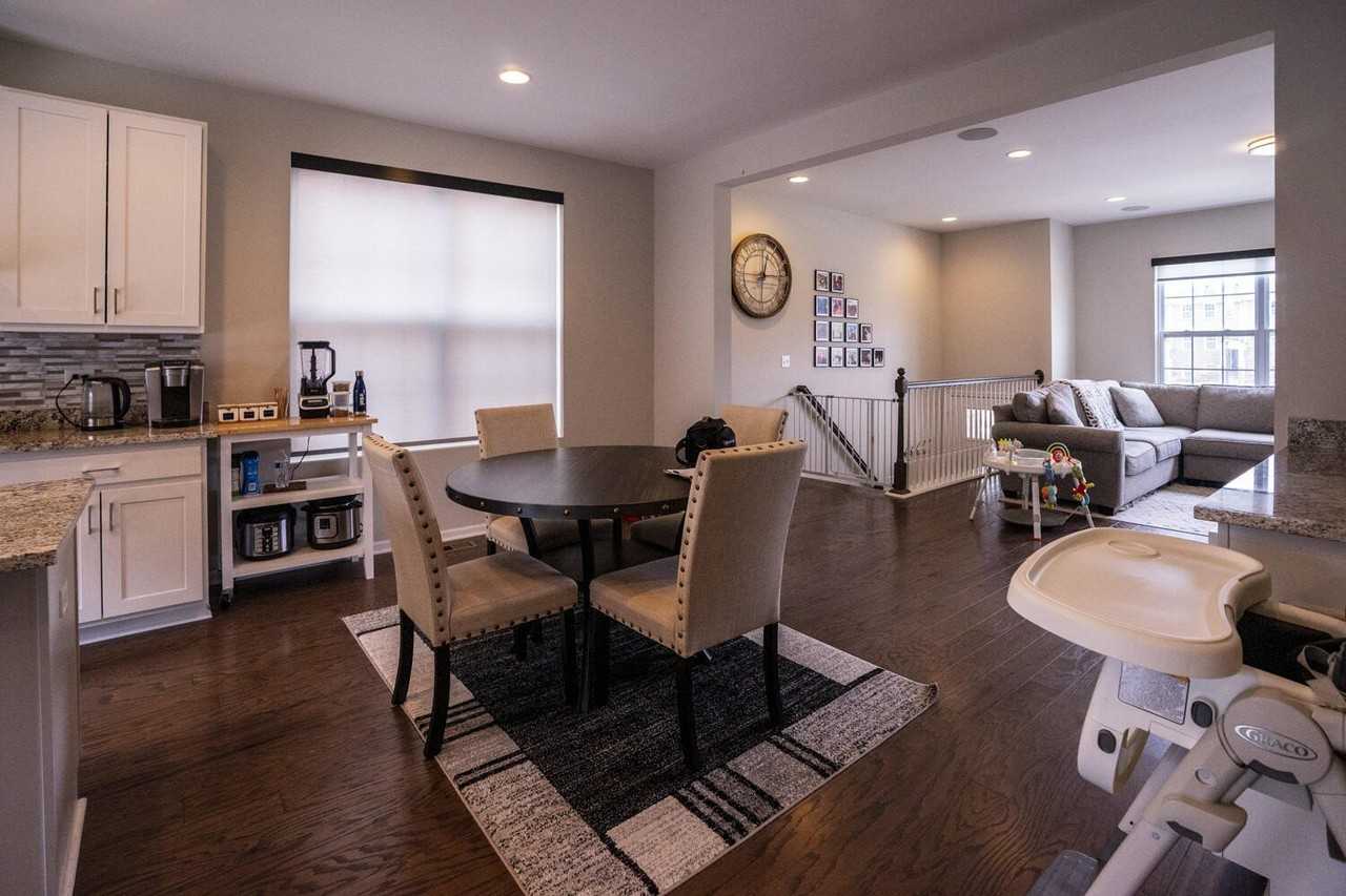 47721 Hillcrest Dr #71 - Photo 5 of 12