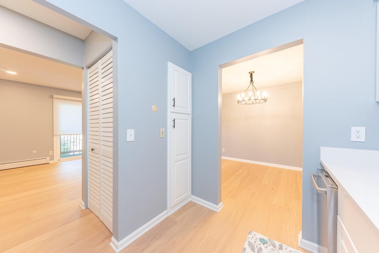 1213 Island Dr #201 - Photo 5 of 20