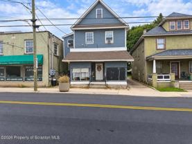 825 Main St #2R - Photo 1 of 1