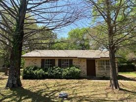 5978 Peninsula Cir - Photo 1 of 1
