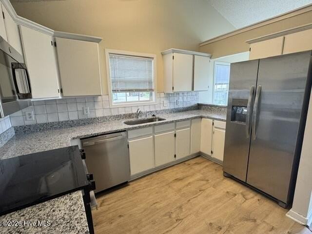 7101 Robmar Ct - Photo 5 of 18