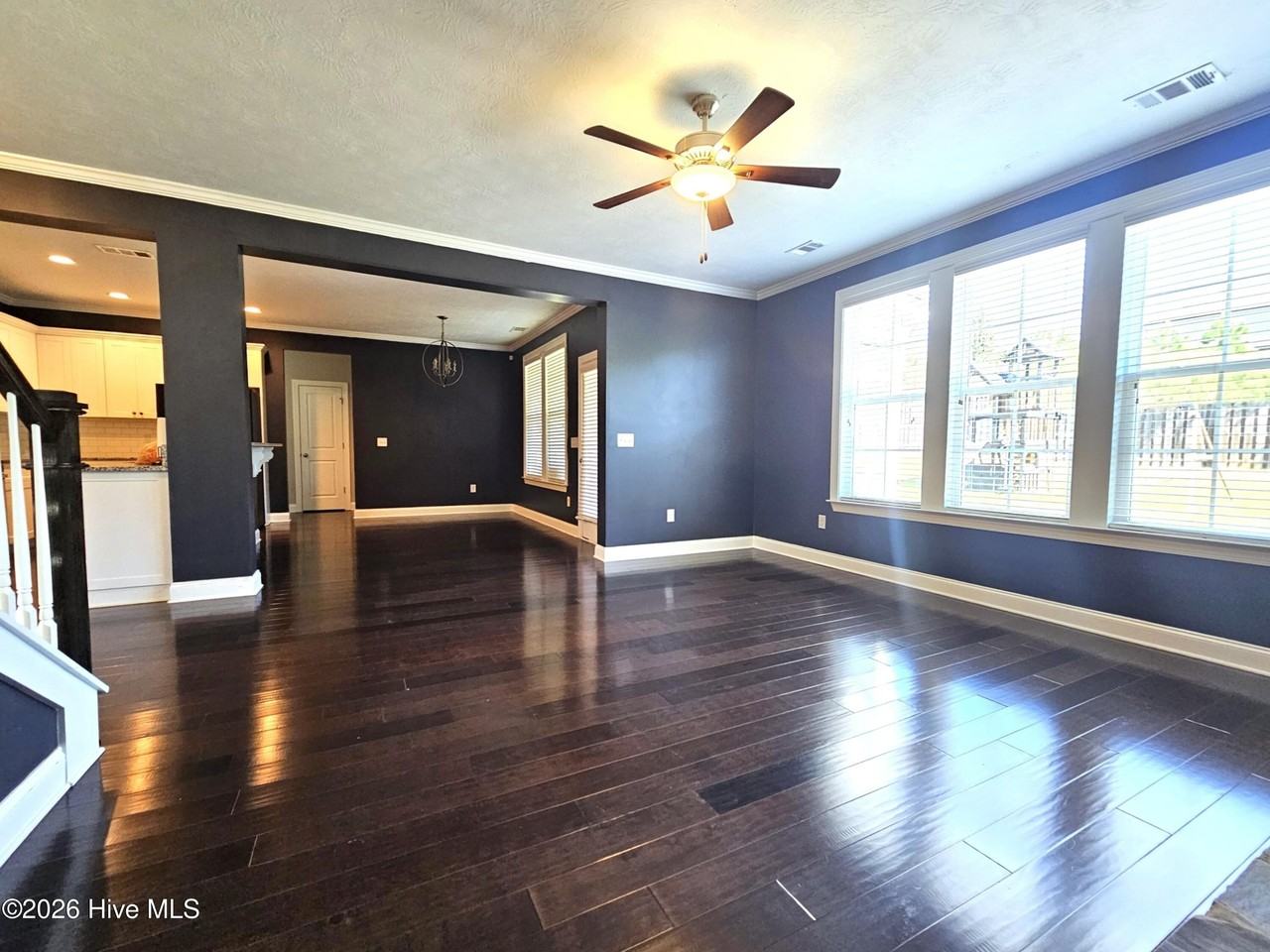 583 Bunchgrass St - Photo 6 of 37