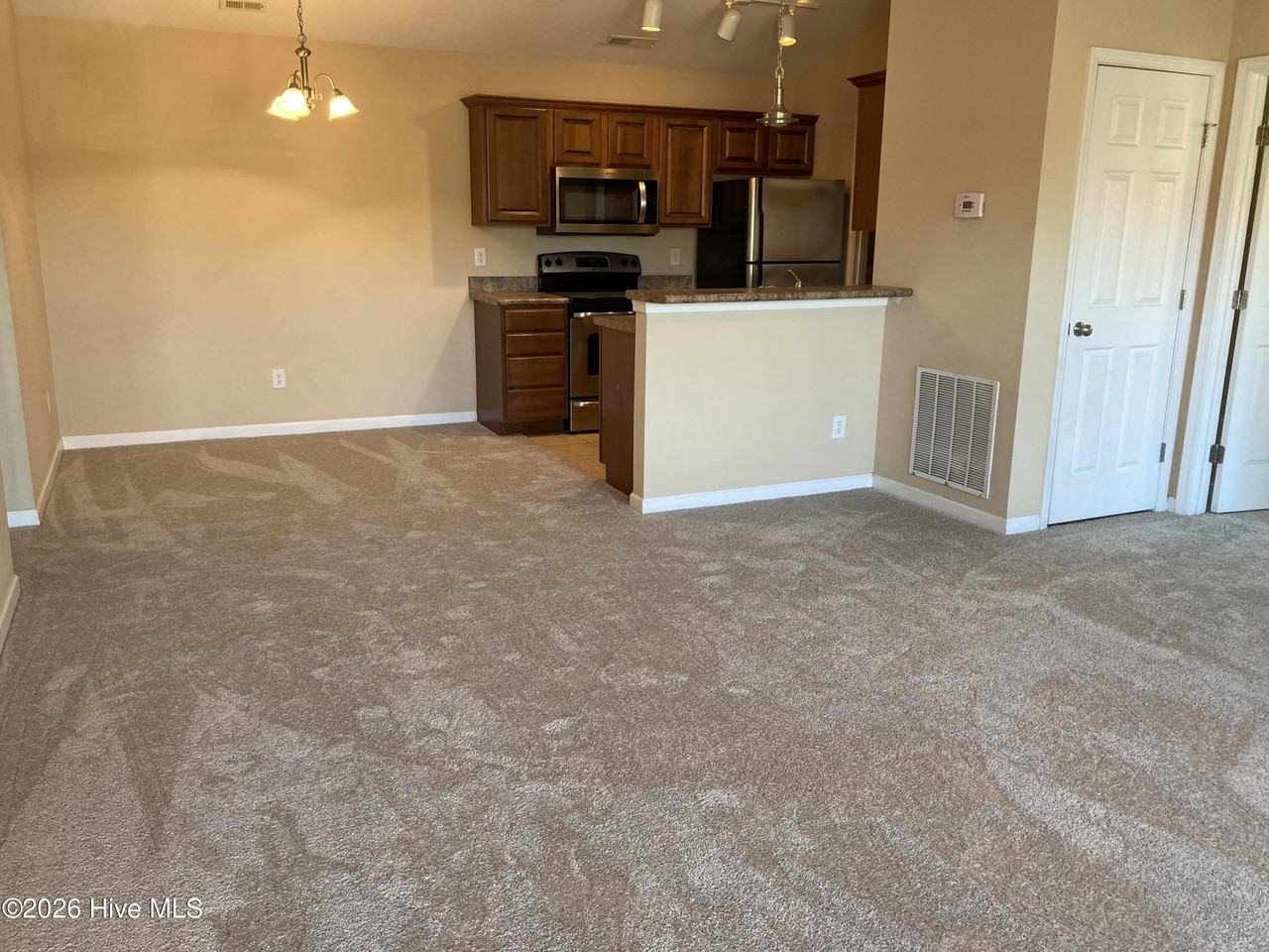 4416 Jay Bird Cir #207 - Photo 4 of 13