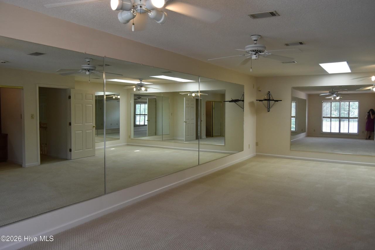 3140 Summerchase Pl - Photo 5 of 16