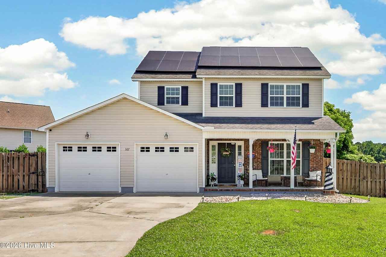 107 Dillard Ln - Photo 2 of 33