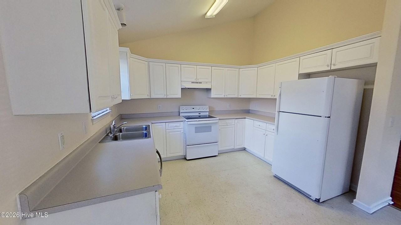 721 Tabor Ln - Photo 6 of 21