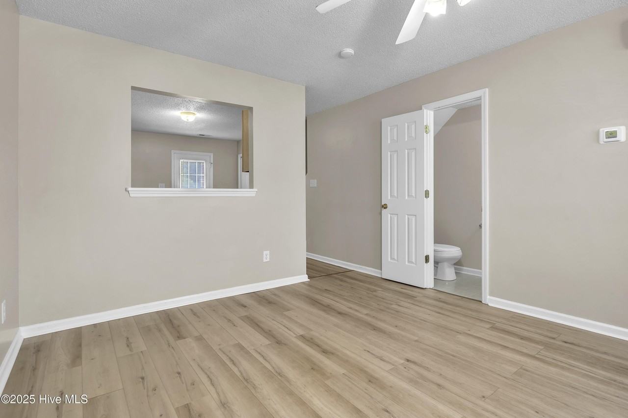 505 Timberlake Trl - Photo 5 of 27
