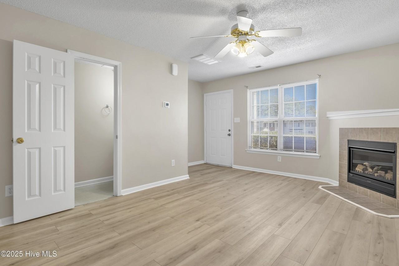 505 Timberlake Trl - Photo 6 of 27