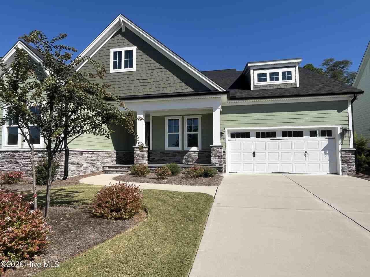 1113 Rockhill Rd - Photo 2 of 48