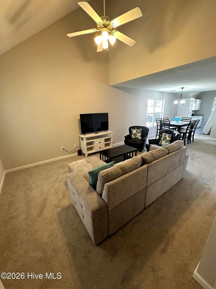 4531 Derryclare Ln - Photo 7 of 16
