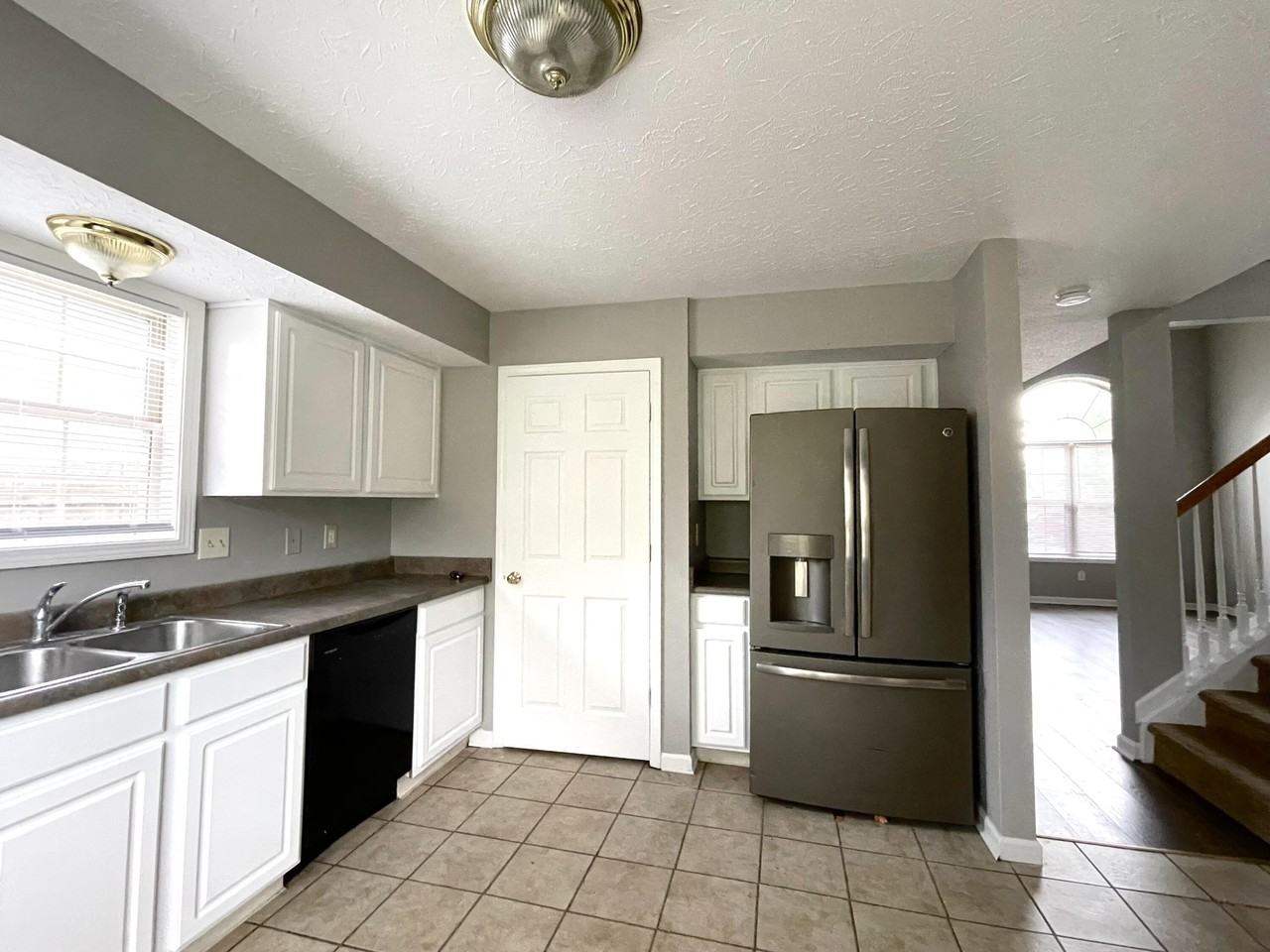 212 White Oak Trce - Photo 5 of 13