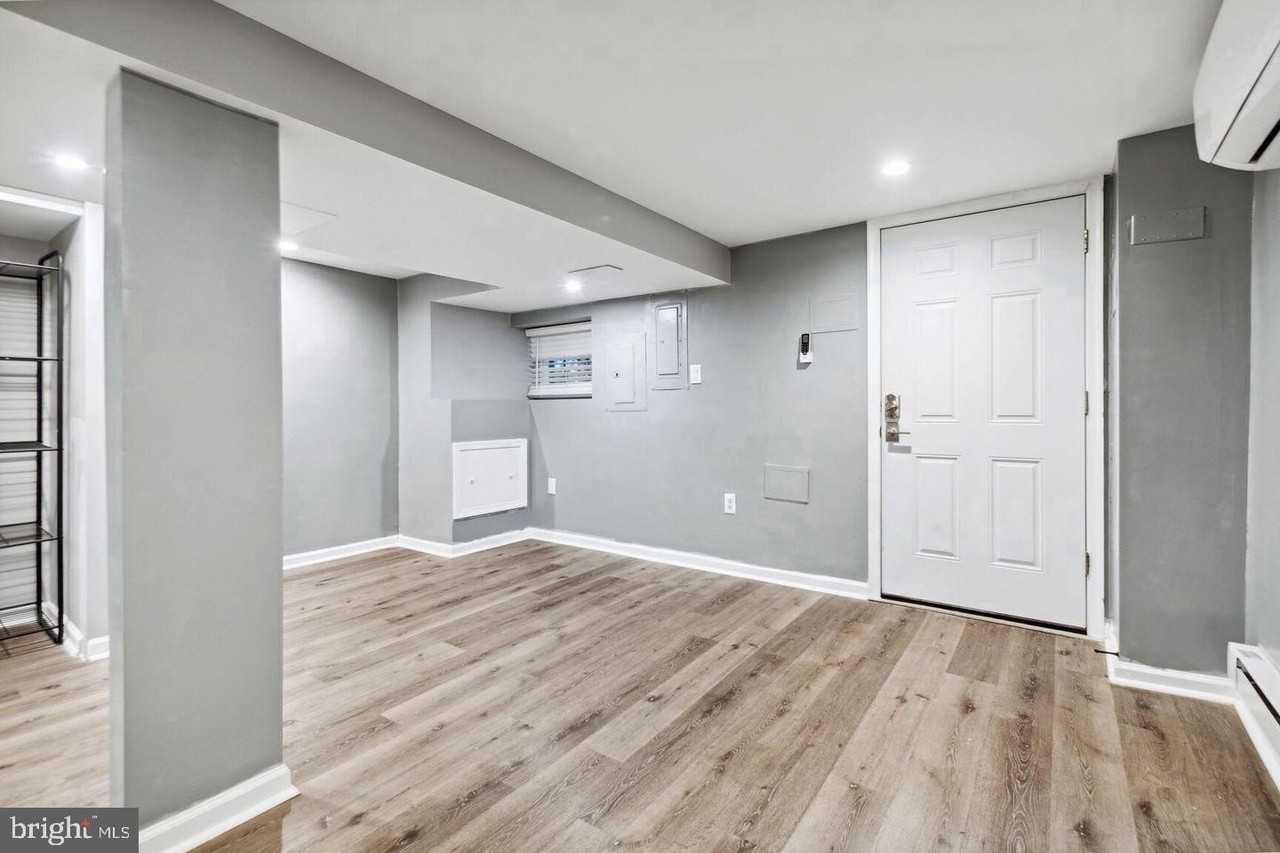 1722 16th St Se - Photo 6 of 15