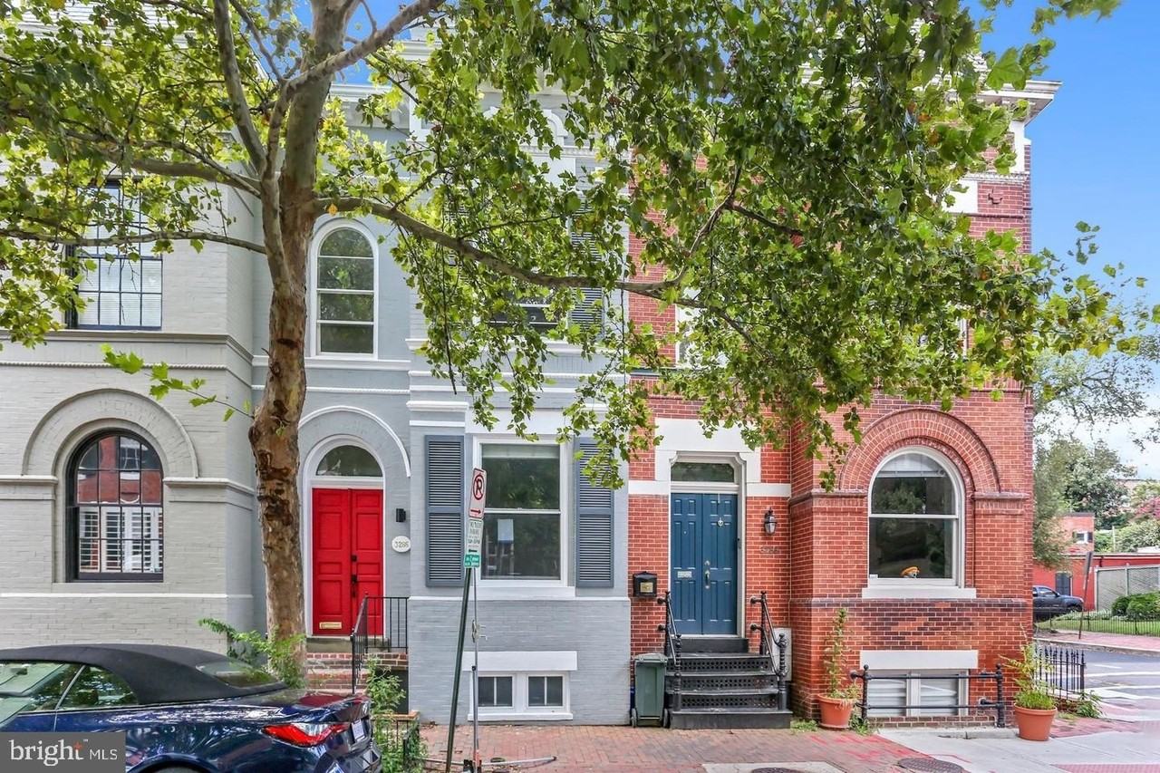 3286 N St Nw - Photo 4 of 34