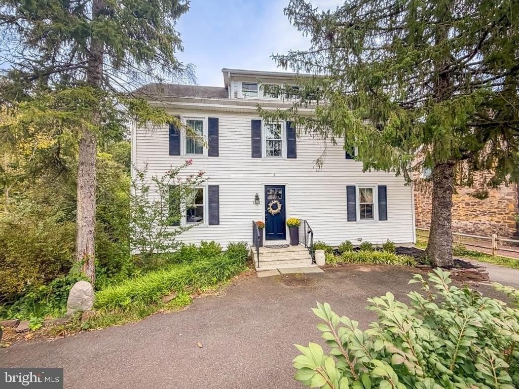 1134 General Washington Mem Blvd - Photo 2 of 50
