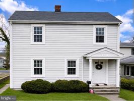 featured image of 917 Haw St