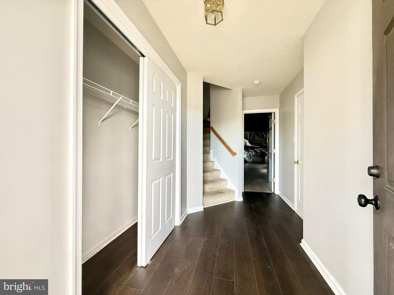 45 Bruce Dr - Photo 6 of 19