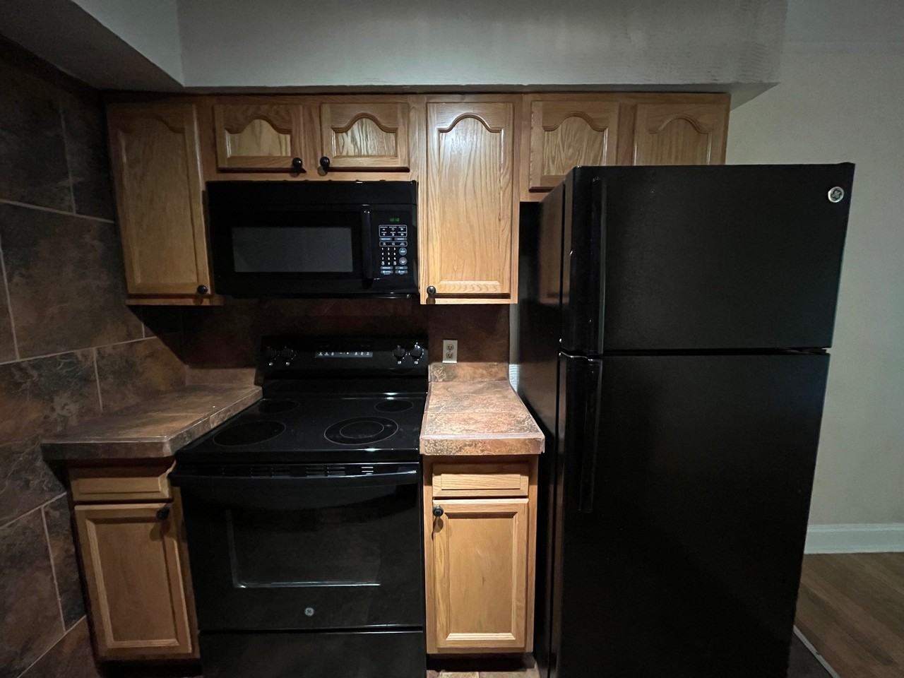 151 Robinson St #23 - Photo 2 of 20