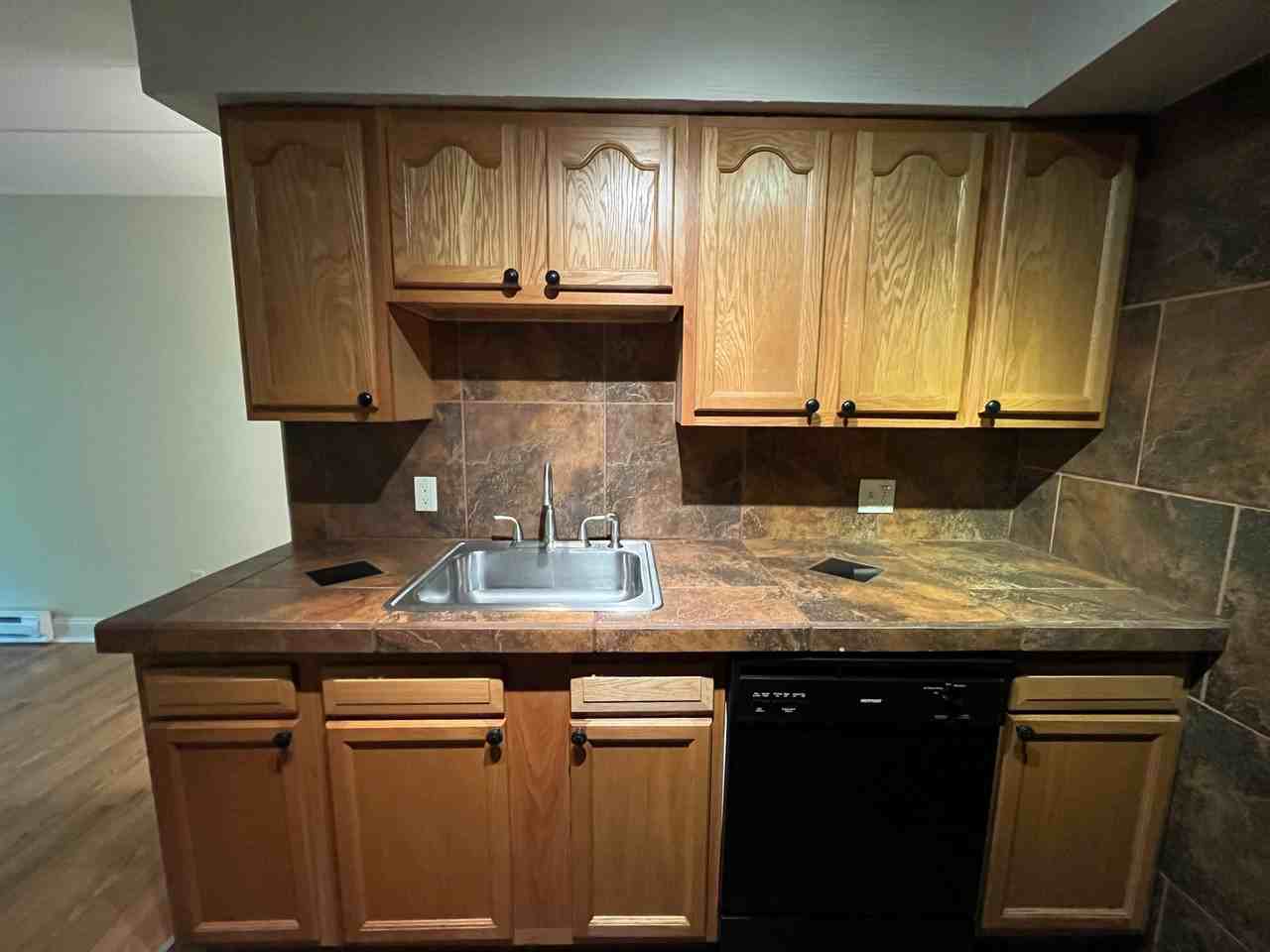 151 Robinson St #23 - Photo 3 of 20