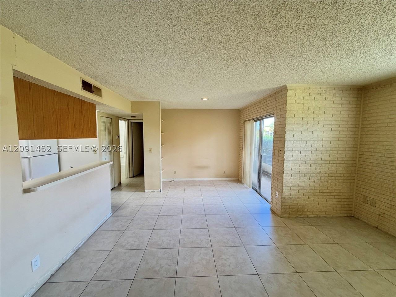 1285 Sw 46th Ave #2711 - Photo 2 of 19