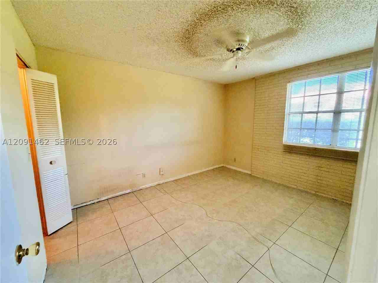 1285 Sw 46th Ave #2711 - Photo 6 of 19