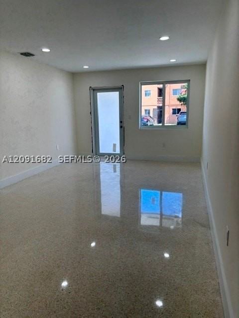 1040 Nw 23rd Ct #1042 - Photo 5 of 10