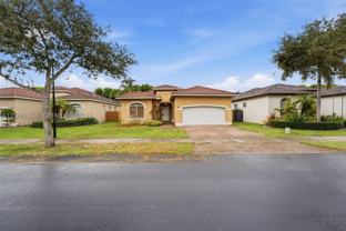 1420 Se 23rd Dr - Photo 1 of 1
