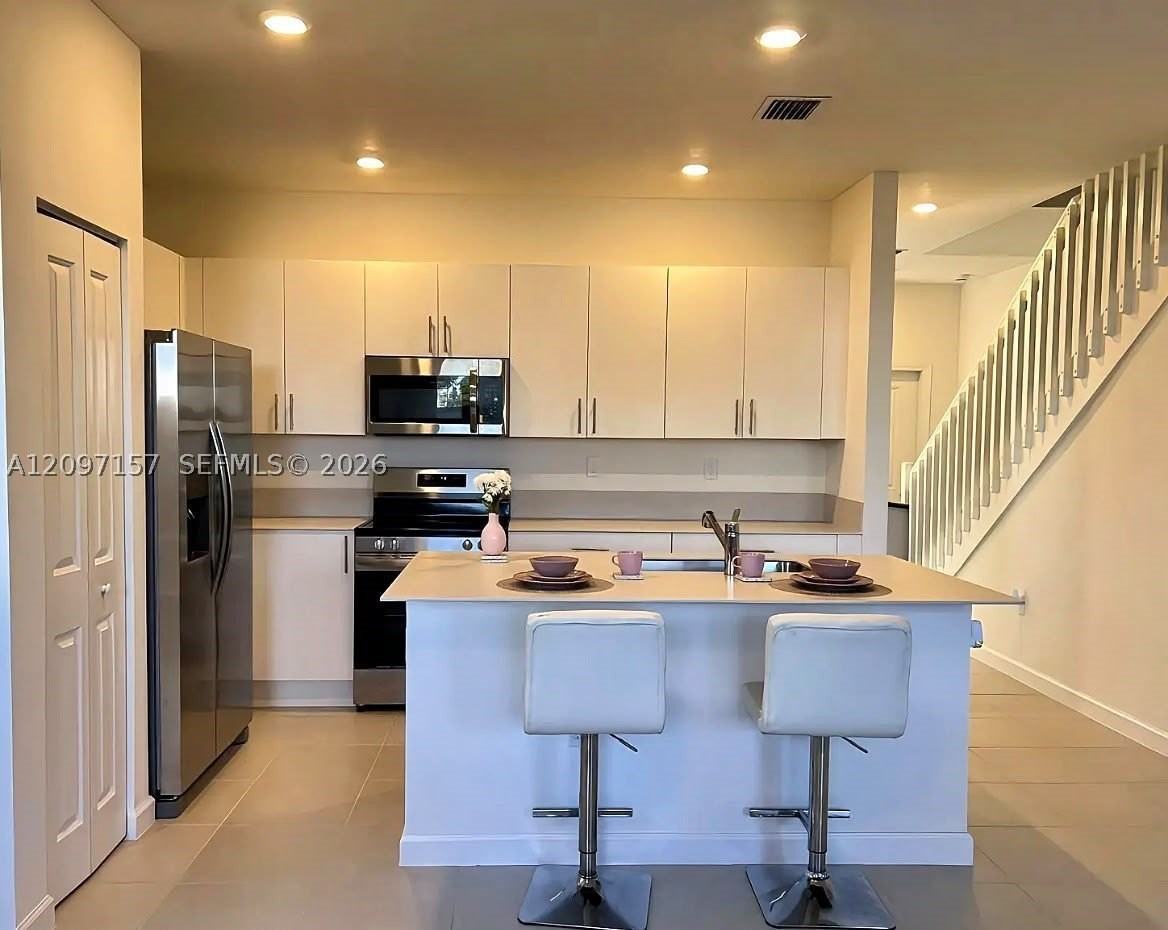 151 Se 11 Ave #151 - Photo 5 of 14