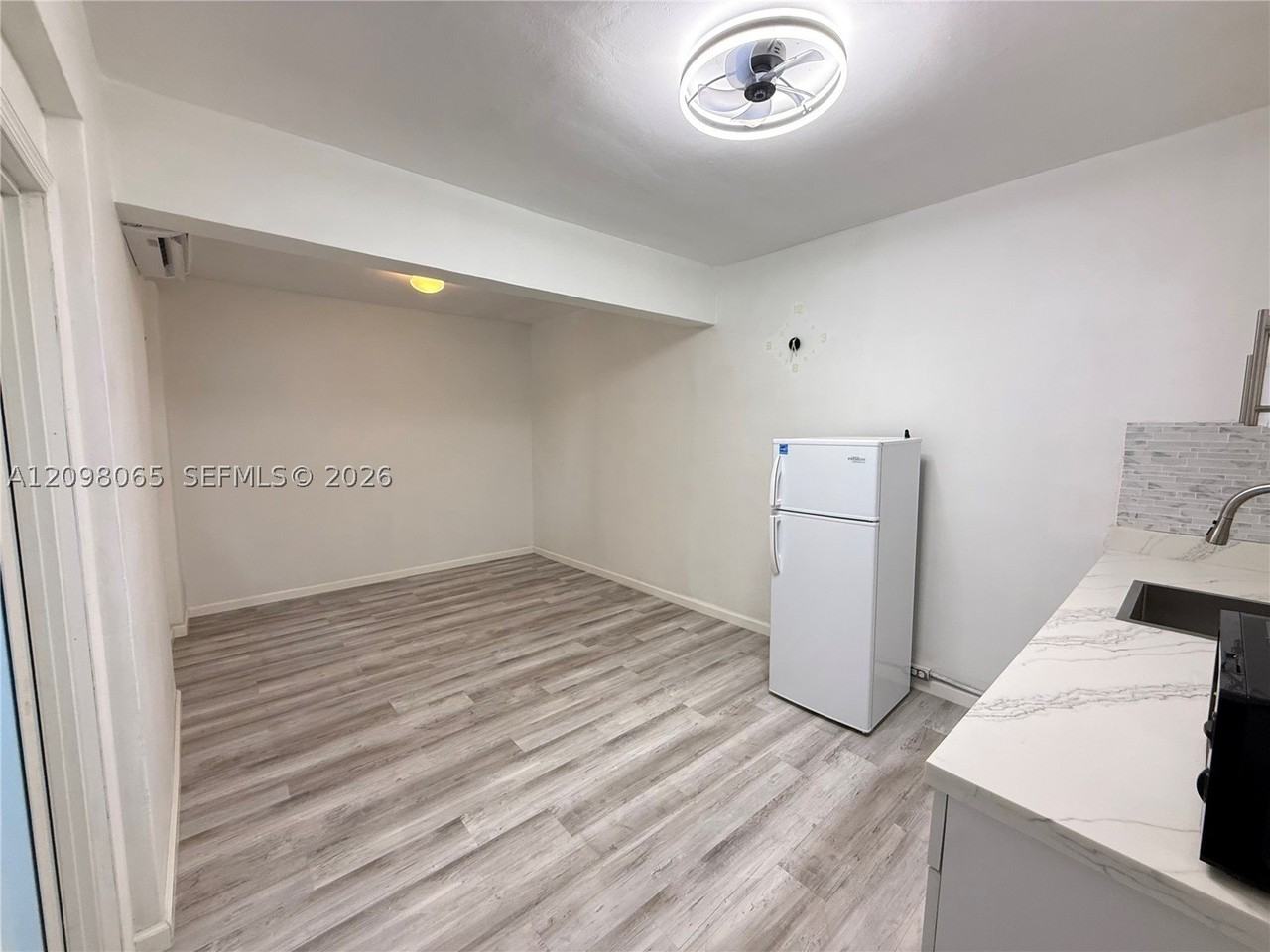 840 N 70th Way #0 - Photo 2 of 9