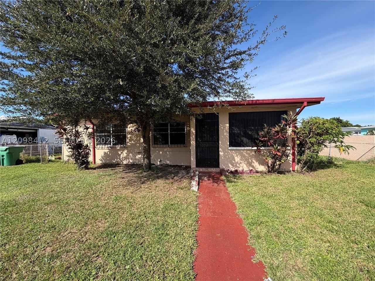 13140 Nw 18th Ave - Photo 3 of 25