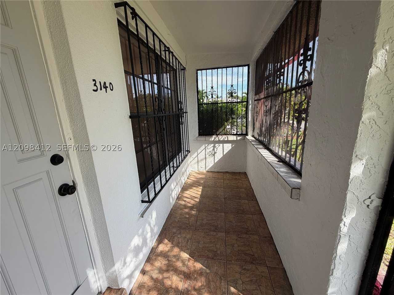 13140 Nw 18th Ave - Photo 7 of 25