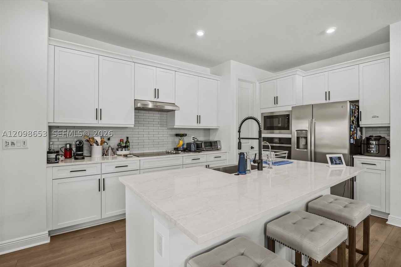 27033 Sw Viterbo Way - Photo 5 of 30