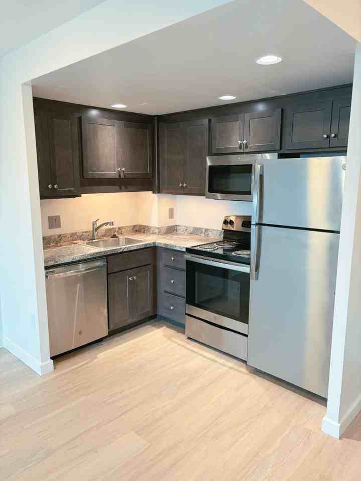 Mountvue Apartments - Photo 6 of 18