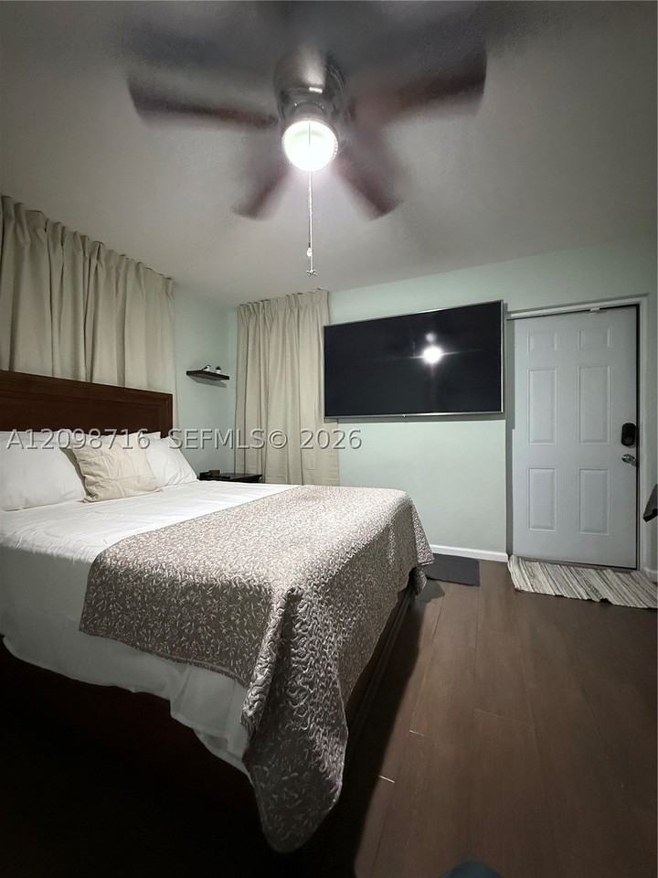 21599 Sw 99th Ct #0 - Photo 4 of 11