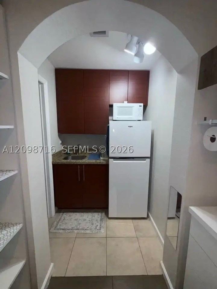 21599 Sw 99th Ct #0 - Photo 7 of 11