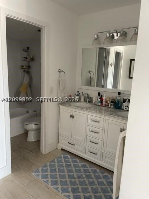 550 Ocean Dr #7H - Photo 7 of 8