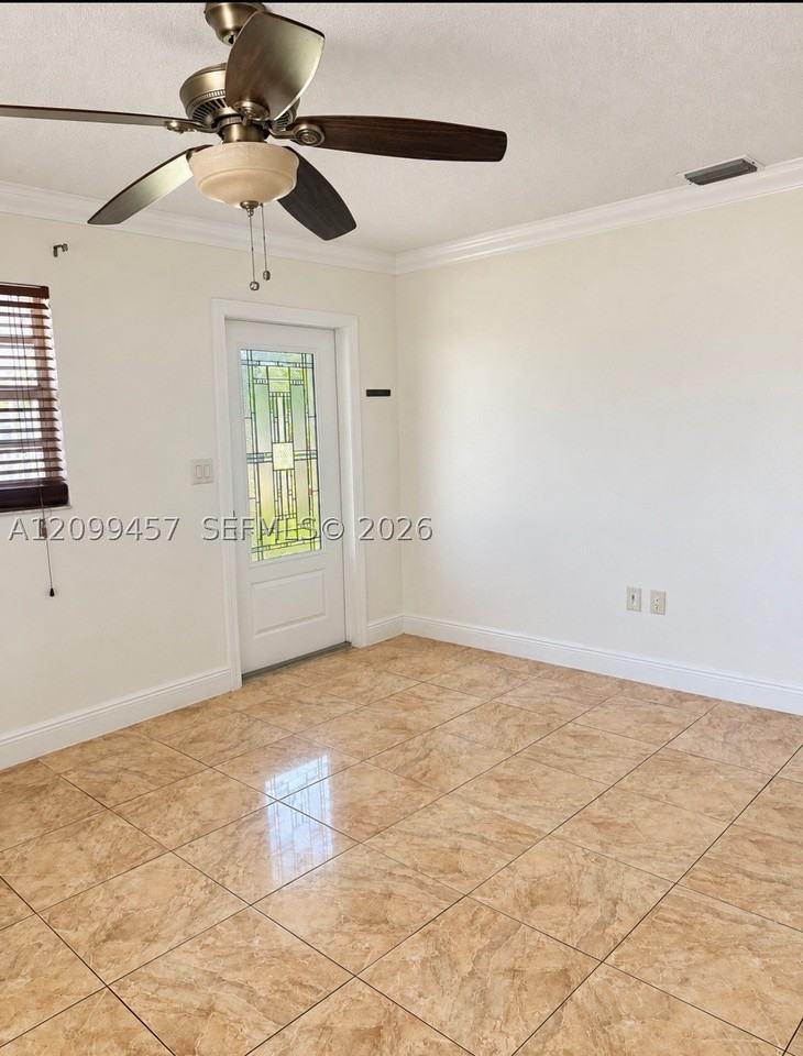 2182 Nw 91st St #1 - Photo 5 of 7