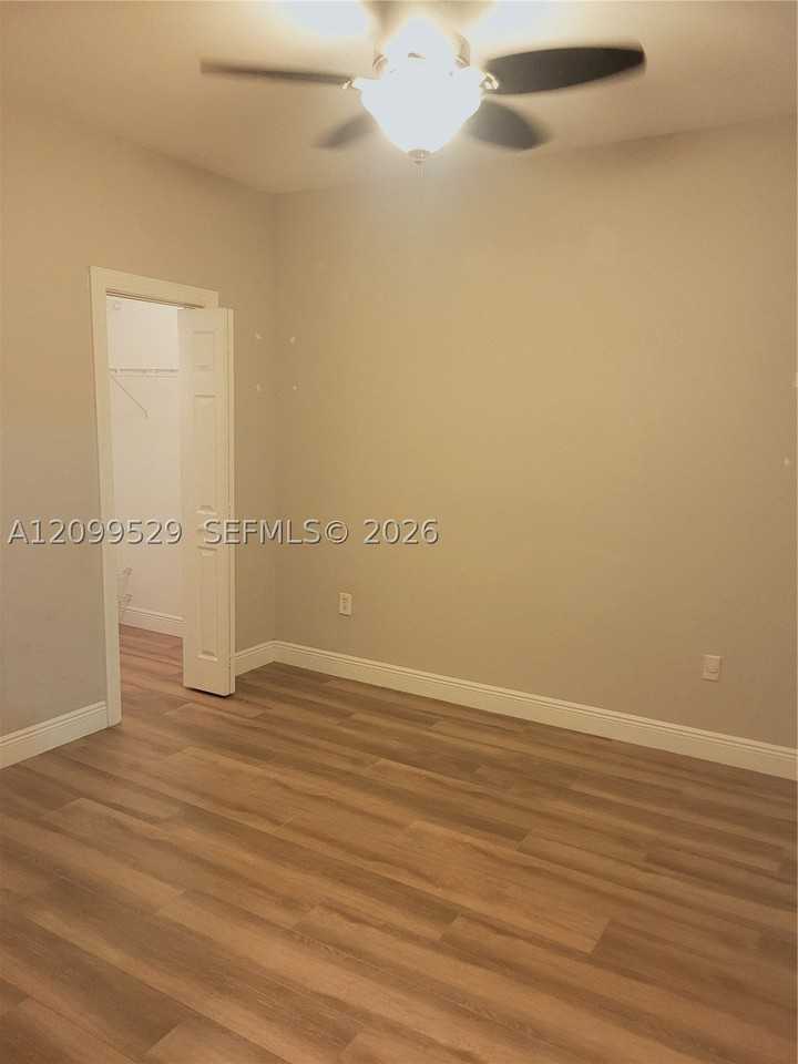12354 Sw 124th Path #12354 - Photo 6 of 13