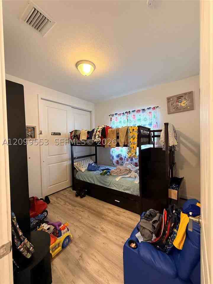 29904 Sw 157th Pl #0 - Photo 6 of 15