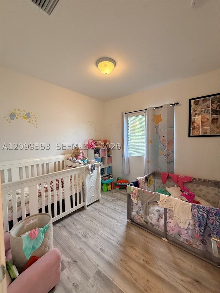 29904 Sw 157th Pl #0 - Photo 7 of 15