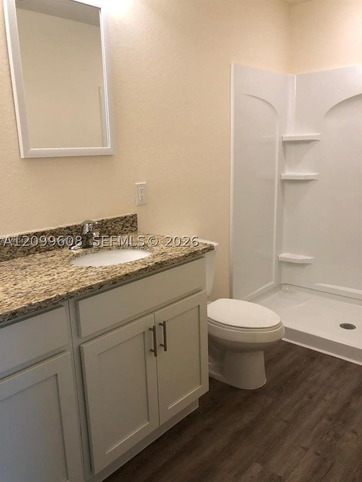 100 Liberty Ter - Photo 3 of 6